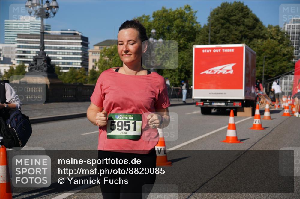 07.09.2025 - BARMER Alsterlauf Yannick Fuchs http://msf.ph/oto/8829085 07.09.2025 10:18:07 Laufen 1636, 5951 meine-sportfotos.de