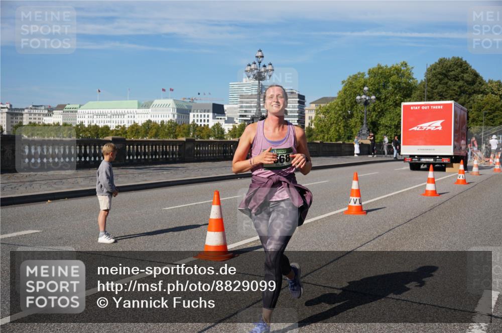 07.09.2025 - BARMER Alsterlauf Yannick Fuchs http://msf.ph/oto/8829099 07.09.2025 10:18:16 Laufen 136, 568 meine-sportfotos.de