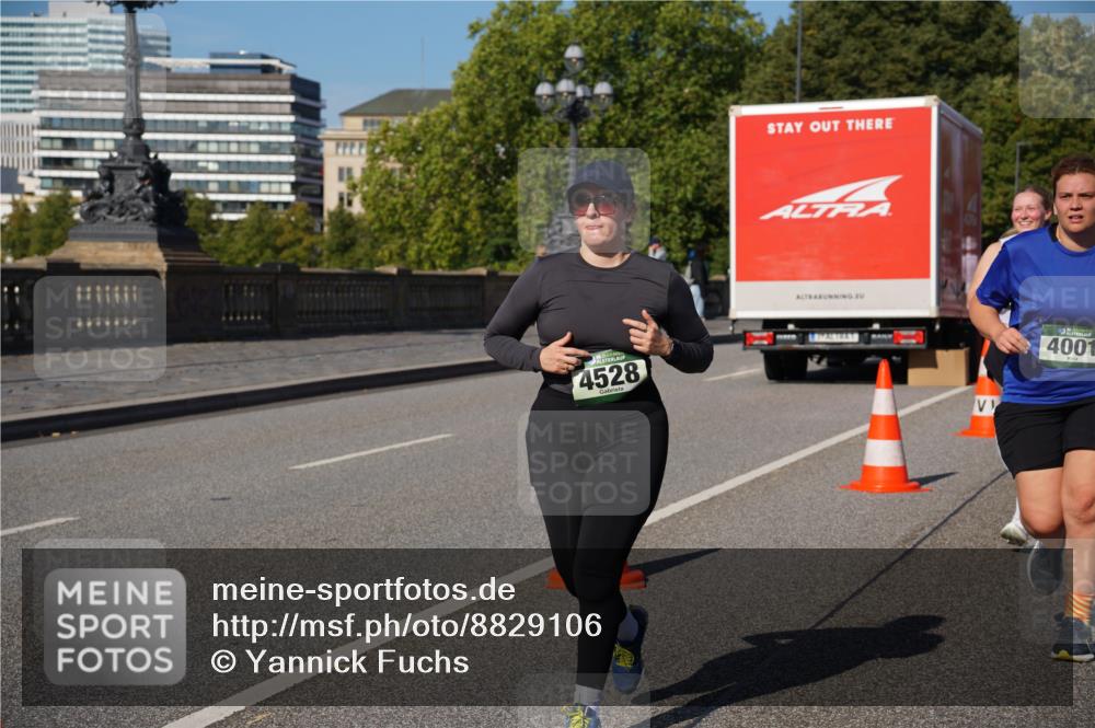 07.09.2025 - BARMER Alsterlauf Yannick Fuchs http://msf.ph/oto/8829106 07.09.2025 10:18:20 Laufen 4528, 4001 meine-sportfotos.de