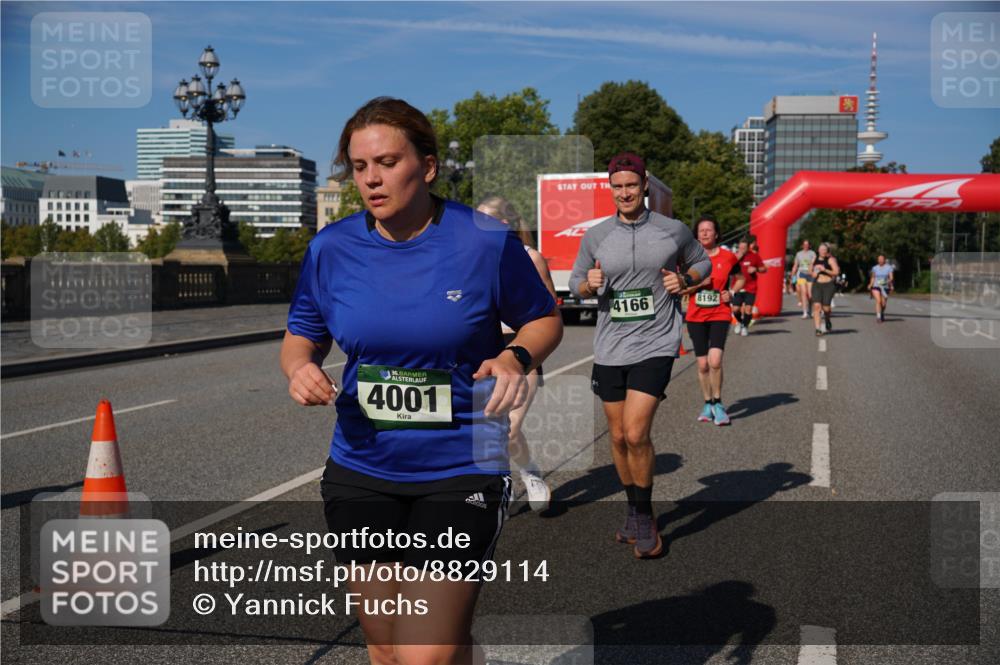 07.09.2025 - BARMER Alsterlauf Yannick Fuchs http://msf.ph/oto/8829114 07.09.2025 10:18:23 Laufen 36, 4001, 4166, 8192 meine-sportfotos.de