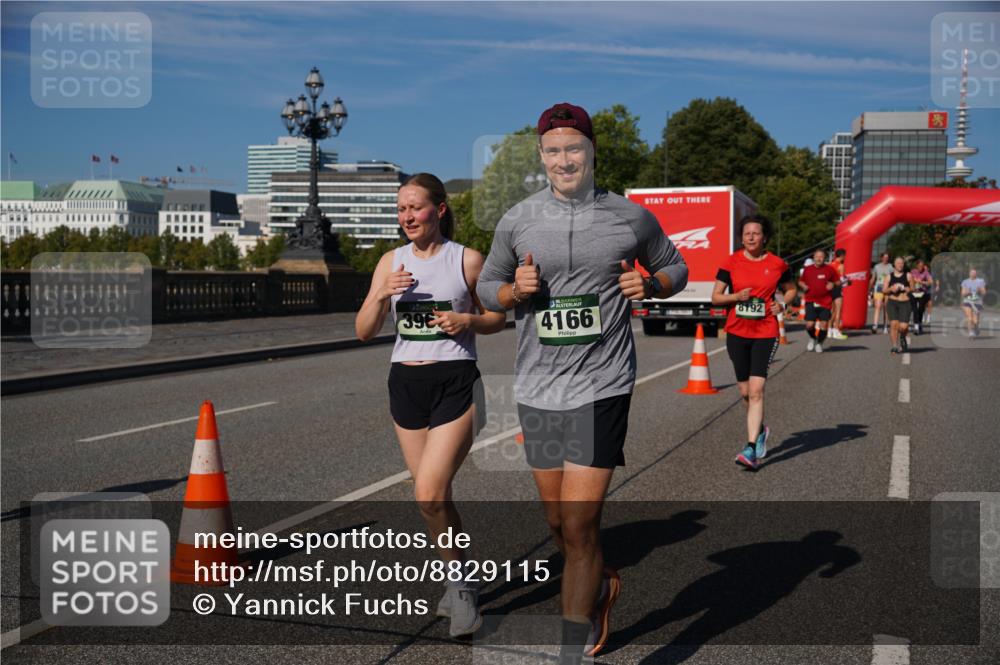 07.09.2025 - BARMER Alsterlauf Yannick Fuchs http://msf.ph/oto/8829115 07.09.2025 10:18:23 Laufen 39, 4166, 8192 meine-sportfotos.de
