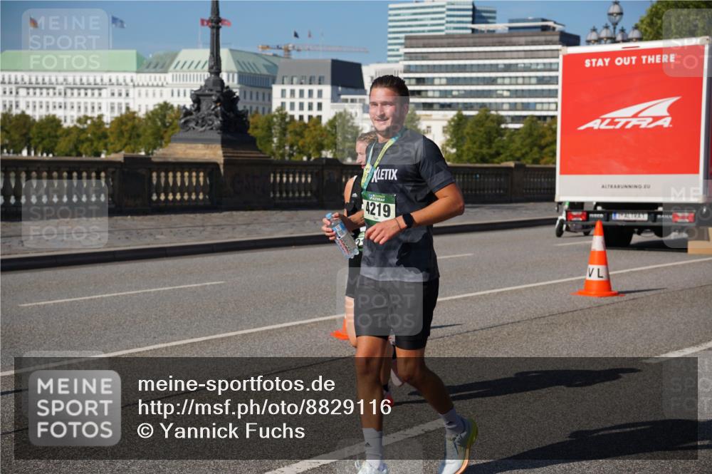07.09.2025 - BARMER Alsterlauf Yannick Fuchs http://msf.ph/oto/8829116 07.09.2025 10:18:37 Laufen 4219 meine-sportfotos.de