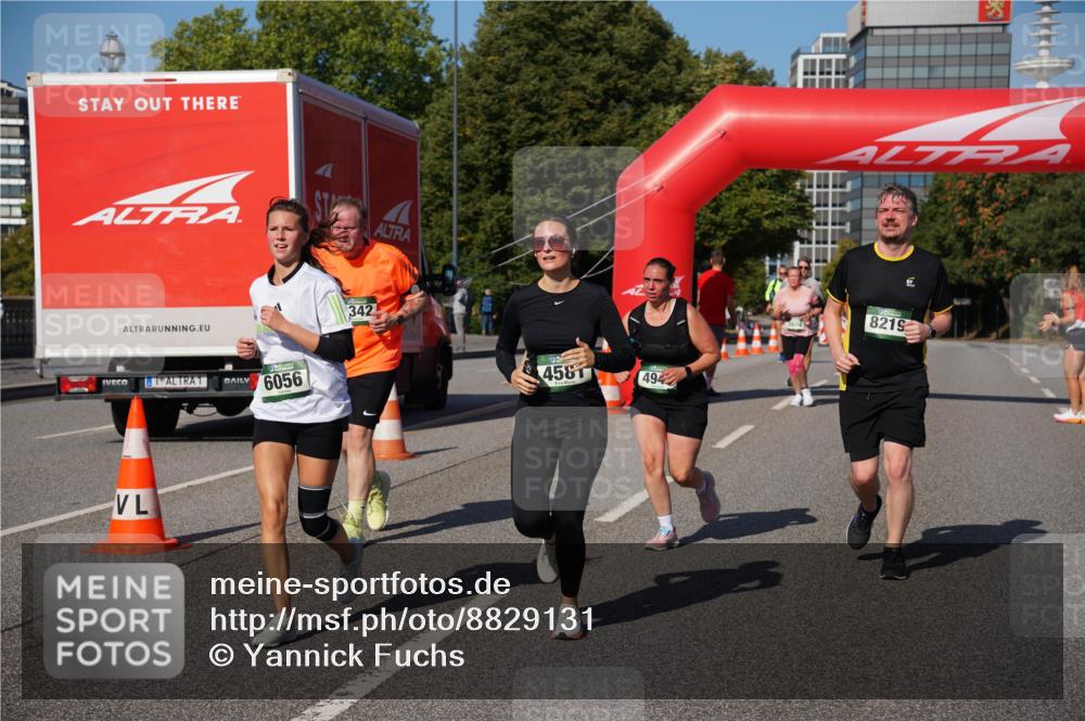 07.09.2025 - BARMER Alsterlauf Yannick Fuchs http://msf.ph/oto/8829131 07.09.2025 10:21:00 Laufen 6056, 342, 4581, 494, 8219 meine-sportfotos.de