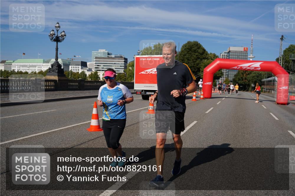 07.09.2025 - BARMER Alsterlauf Yannick Fuchs http://msf.ph/oto/8829161 07.09.2025 10:21:24 Laufen 15, 10, 17 meine-sportfotos.de