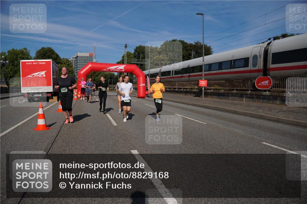 07.09.2025 - BARMER Alsterlauf Yannick Fuchs http://msf.ph/oto/8829168 07.09.2025 10:21:38 Laufen 3980, 4816, 4811 meine-sportfotos.de
