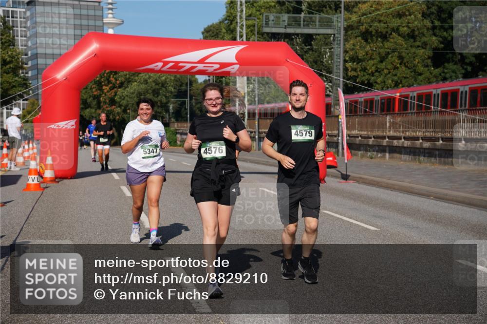 07.09.2025 - BARMER Alsterlauf Yannick Fuchs http://msf.ph/oto/8829210 07.09.2025 10:21:59 Laufen 4579, 5347, 4576 meine-sportfotos.de
