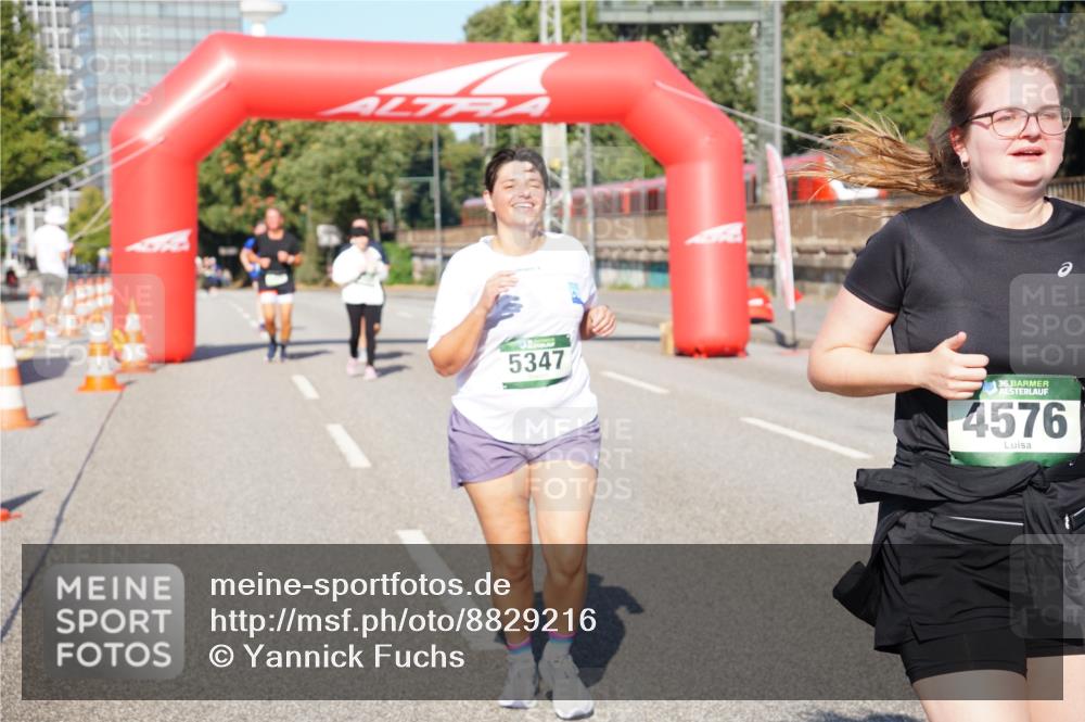 07.09.2025 - BARMER Alsterlauf Yannick Fuchs http://msf.ph/oto/8829216 07.09.2025 10:22:01 Laufen 5347, 36, 4576 meine-sportfotos.de