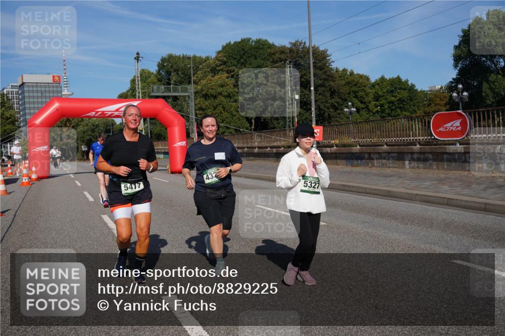 07.09.2025 - BARMER Alsterlauf Yannick Fuchs http://msf.ph/oto/8829225 07.09.2025 10:22:10 Laufen 5417, 432, 5327 meine-sportfotos.de