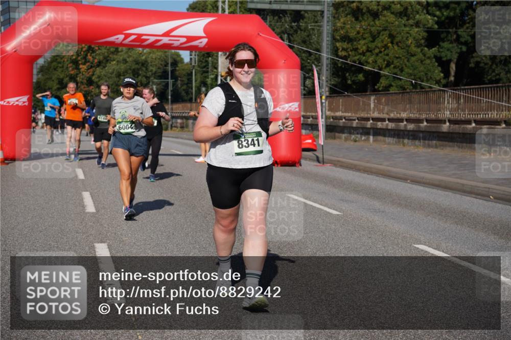 07.09.2025 - BARMER Alsterlauf Yannick Fuchs http://msf.ph/oto/8829242 07.09.2025 10:22:30 Laufen 6004, 8341 meine-sportfotos.de