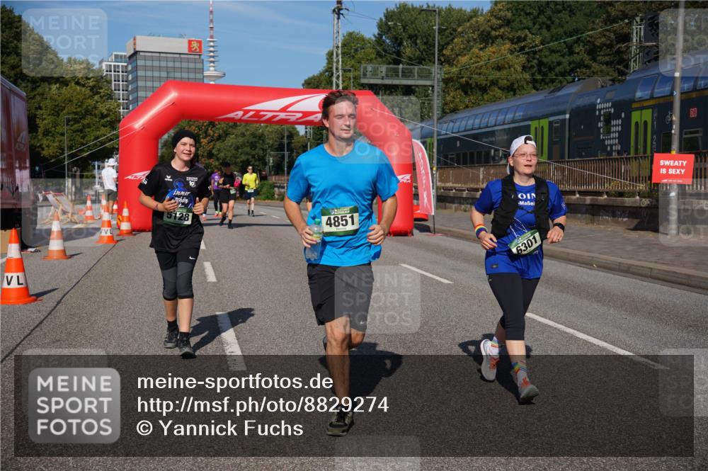 07.09.2025 - BARMER Alsterlauf Yannick Fuchs http://msf.ph/oto/8829274 07.09.2025 10:22:45 Laufen 5128, 19, 4851, 6301 meine-sportfotos.de