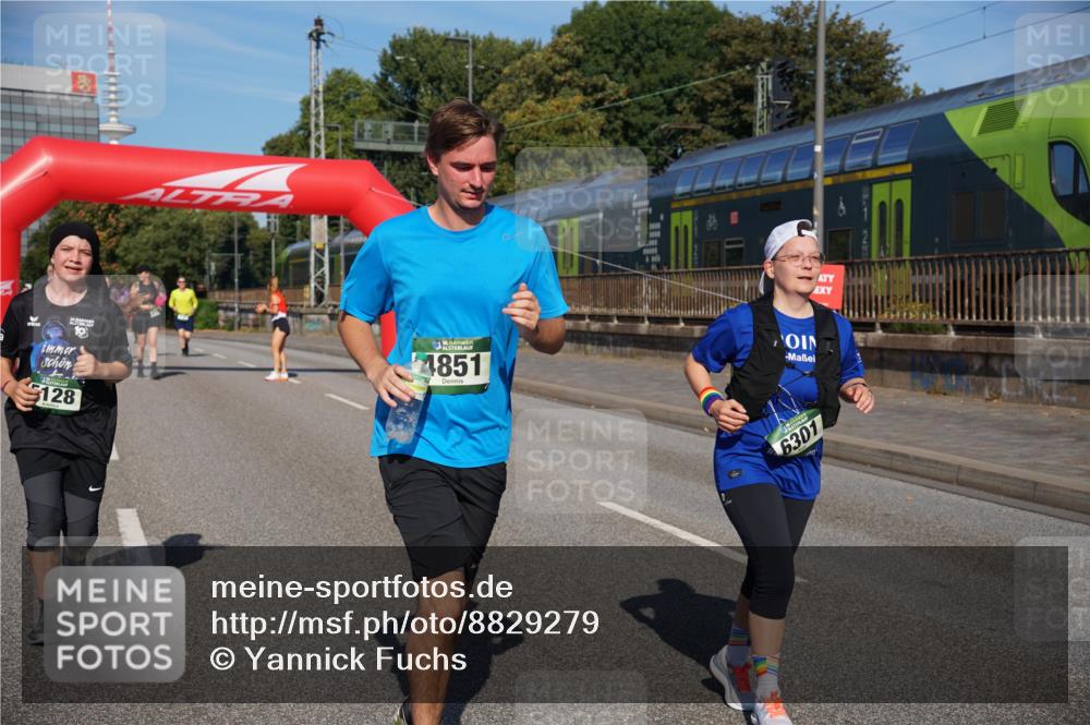 07.09.2025 - BARMER Alsterlauf Yannick Fuchs http://msf.ph/oto/8829279 07.09.2025 10:22:46 Laufen 10, 128, 6, 4851, 12, 10, 6301 meine-sportfotos.de