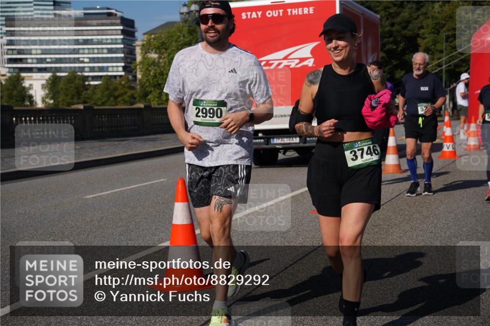 07.09.2025 - BARMER Alsterlauf Yannick Fuchs http://msf.ph/oto/8829292 07.09.2025 10:22:54 Laufen 36, 2990, 52, 36, 3746 meine-sportfotos.de