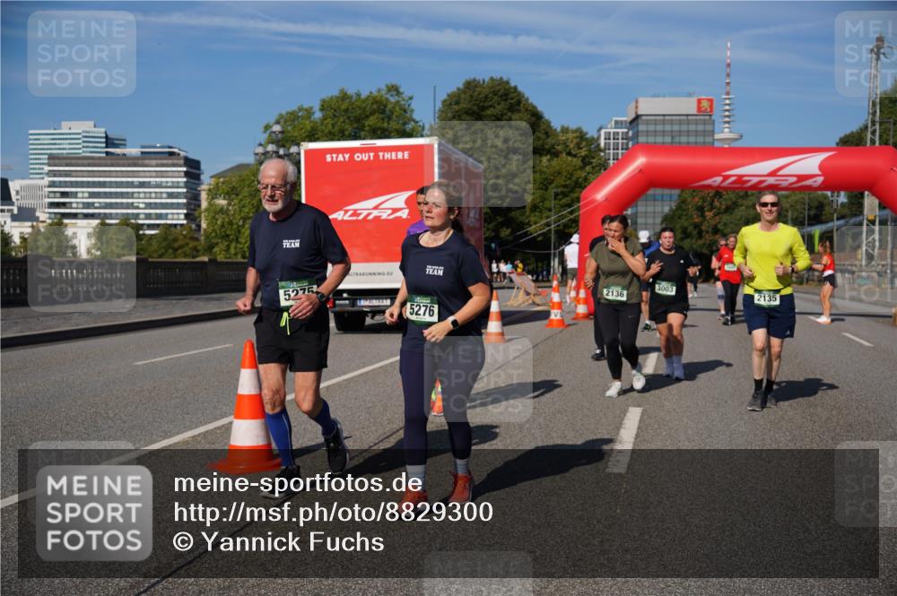 07.09.2025 - BARMER Alsterlauf Yannick Fuchs http://msf.ph/oto/8829300 07.09.2025 10:22:58 Laufen 5275, 3003, 2136, 2135, 5276 meine-sportfotos.de