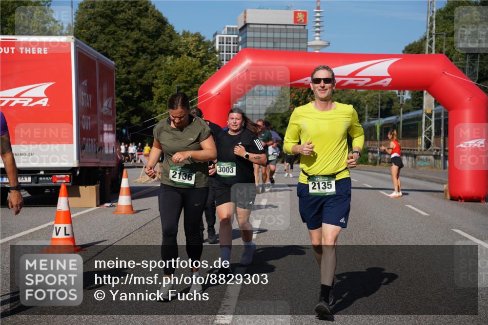 07.09.2025 - BARMER Alsterlauf Yannick Fuchs http://msf.ph/oto/8829303 07.09.2025 10:22:59 Laufen 2136, 3003, 1686, 2235, 2135 meine-sportfotos.de