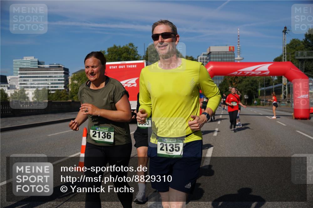 07.09.2025 - BARMER Alsterlauf Yannick Fuchs http://msf.ph/oto/8829310 07.09.2025 10:23:02 Laufen 2136, 3, 136, 2135 meine-sportfotos.de