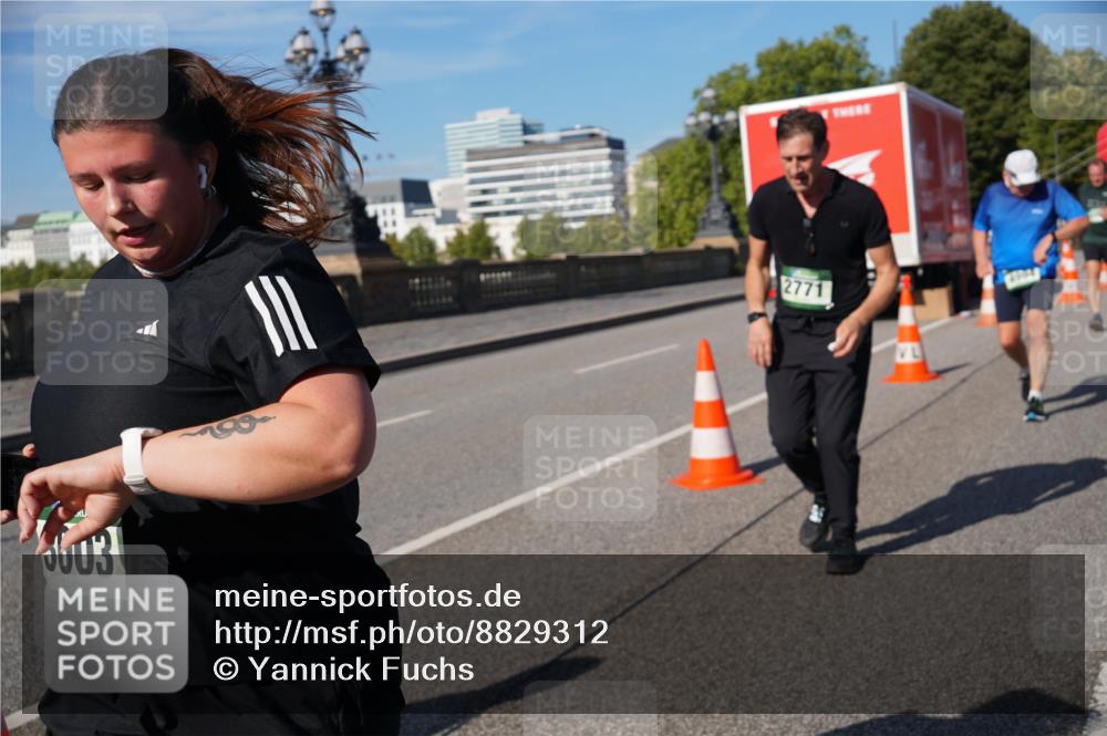 07.09.2025 - BARMER Alsterlauf Yannick Fuchs http://msf.ph/oto/8829312 07.09.2025 10:23:03 Laufen 603, 2771 meine-sportfotos.de