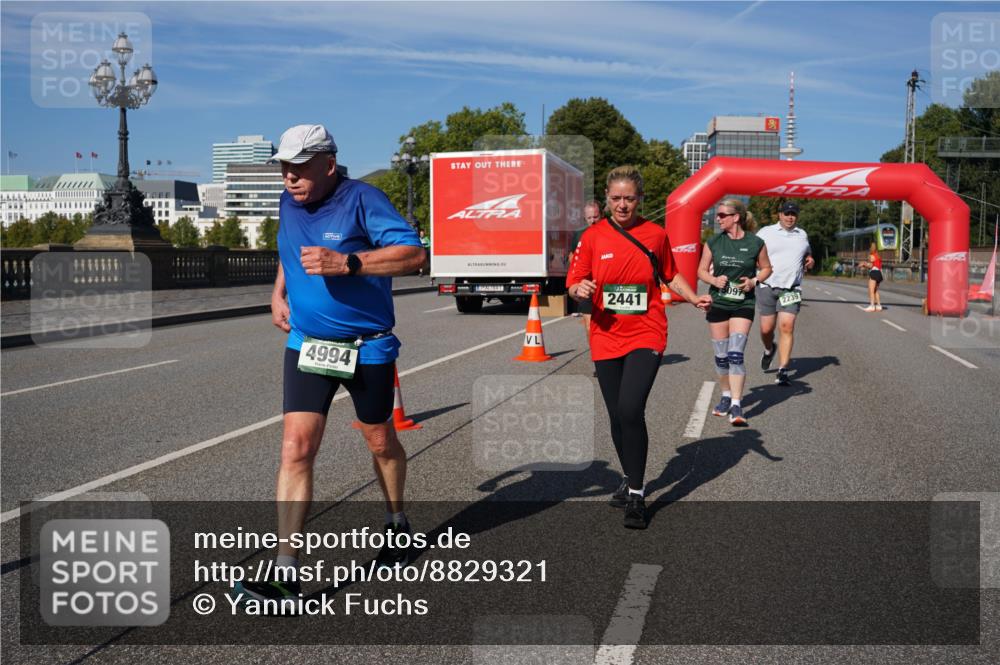 07.09.2025 - BARMER Alsterlauf Yannick Fuchs http://msf.ph/oto/8829321 07.09.2025 10:23:06 Laufen 4994, 2441, 5097, 2239 meine-sportfotos.de