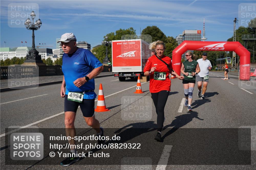 07.09.2025 - BARMER Alsterlauf Yannick Fuchs http://msf.ph/oto/8829322 07.09.2025 10:23:06 Laufen 4994, 2441, 097, 2239 meine-sportfotos.de