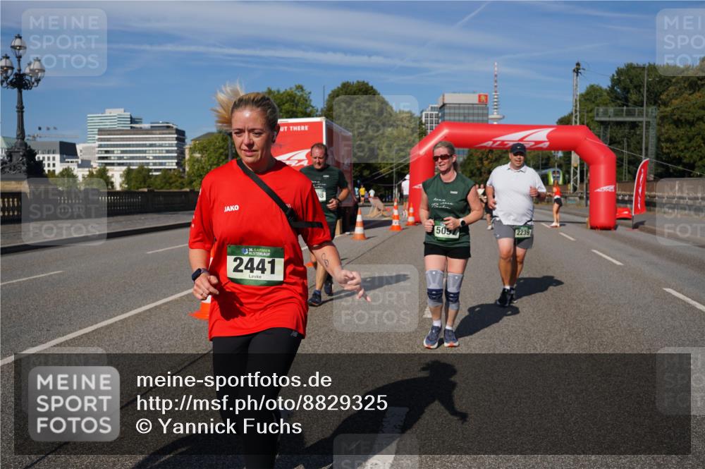 07.09.2025 - BARMER Alsterlauf Yannick Fuchs http://msf.ph/oto/8829325 07.09.2025 10:23:07 Laufen 36, 2441, 505, 2239 meine-sportfotos.de