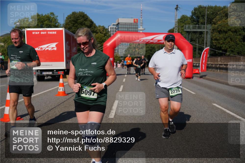 07.09.2025 - BARMER Alsterlauf Yannick Fuchs http://msf.ph/oto/8829329 07.09.2025 10:23:08 Laufen 50, 5097, 2239 meine-sportfotos.de