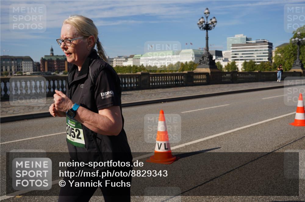 07.09.2025 - BARMER Alsterlauf Yannick Fuchs http://msf.ph/oto/8829343 07.09.2025 10:23:37 Laufen 2052 meine-sportfotos.de