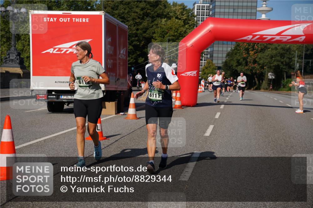 07.09.2025 - BARMER Alsterlauf Yannick Fuchs http://msf.ph/oto/8829344 07.09.2025 10:23:40 Laufen 611, 6111 meine-sportfotos.de