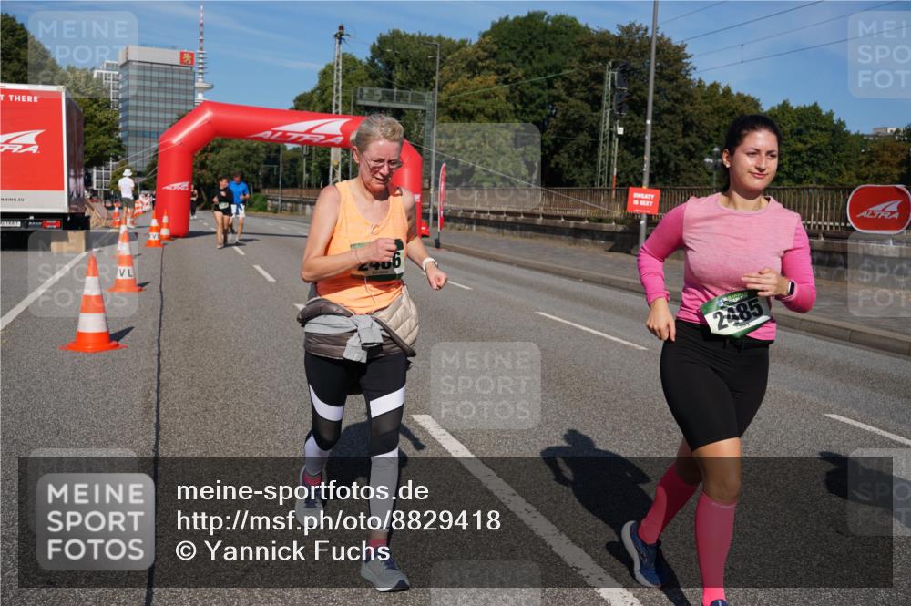 07.09.2025 - BARMER Alsterlauf Yannick Fuchs http://msf.ph/oto/8829418 07.09.2025 10:24:23 Laufen 40, 2485 meine-sportfotos.de