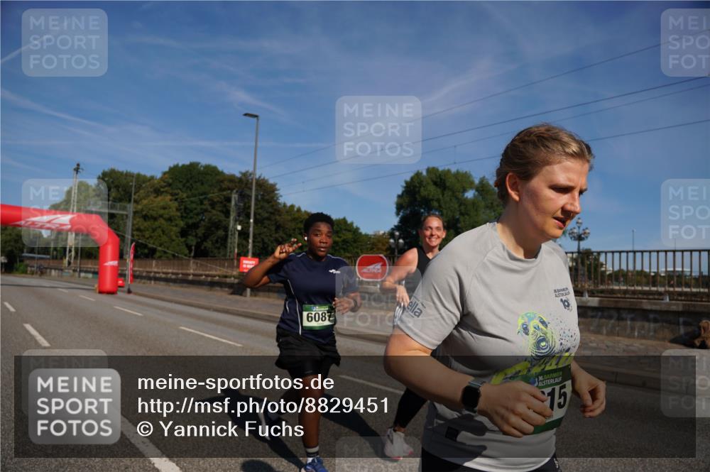 07.09.2025 - BARMER Alsterlauf Yannick Fuchs http://msf.ph/oto/8829451 07.09.2025 10:24:44 Laufen 6087, 36, 36, 15 meine-sportfotos.de