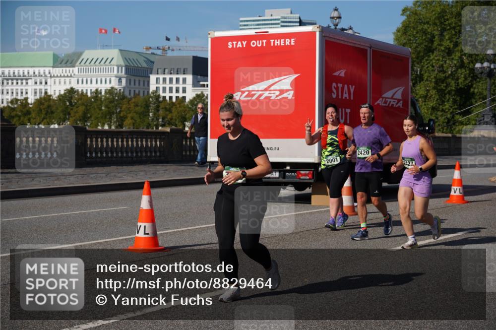 07.09.2025 - BARMER Alsterlauf Yannick Fuchs http://msf.ph/oto/8829464 07.09.2025 10:26:36 Laufen 2001, 2420, 2427 meine-sportfotos.de