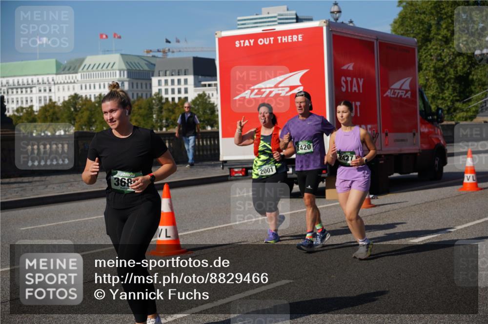 07.09.2025 - BARMER Alsterlauf Yannick Fuchs http://msf.ph/oto/8829466 07.09.2025 10:26:37 Laufen 368, 2001, 2420 meine-sportfotos.de