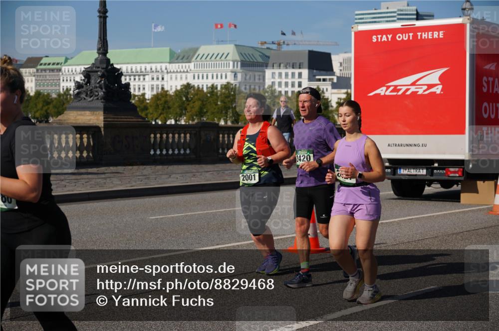 07.09.2025 - BARMER Alsterlauf Yannick Fuchs http://msf.ph/oto/8829468 07.09.2025 10:26:39 Laufen 7717, 2001, 2420 meine-sportfotos.de