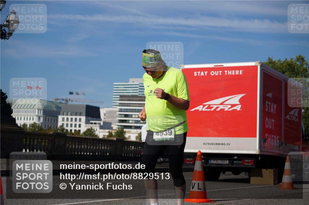 07.09.2025 - BARMER Alsterlauf Yannick Fuchs http://msf.ph/oto/8829513 07.09.2025 10:27:58 Laufen 4939 meine-sportfotos.de