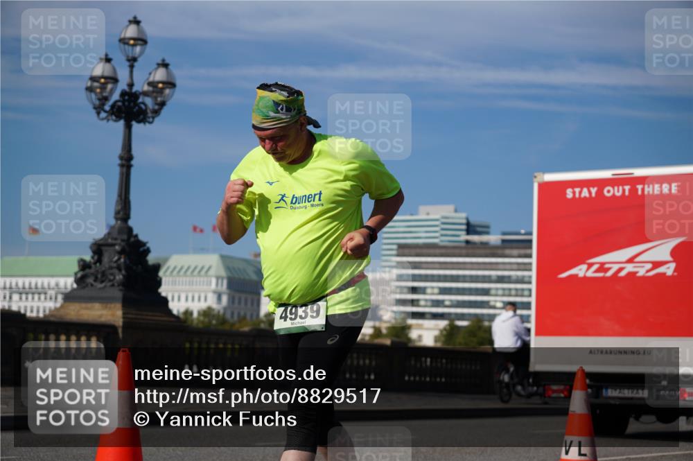 07.09.2025 - BARMER Alsterlauf Yannick Fuchs http://msf.ph/oto/8829517 07.09.2025 10:27:58 Laufen 4939 meine-sportfotos.de