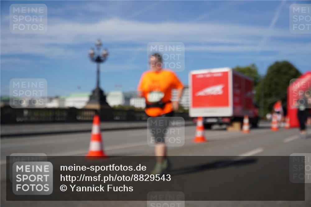 07.09.2025 - BARMER Alsterlauf Yannick Fuchs http://msf.ph/oto/8829543 07.09.2025 10:28:55 Laufen  meine-sportfotos.de