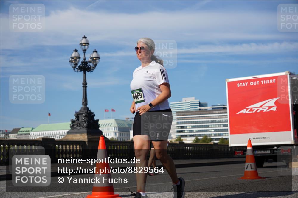 07.09.2025 - BARMER Alsterlauf Yannick Fuchs http://msf.ph/oto/8829564 07.09.2025 10:30:17 Laufen 4069 meine-sportfotos.de