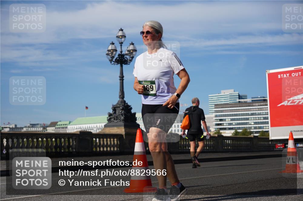 07.09.2025 - BARMER Alsterlauf Yannick Fuchs http://msf.ph/oto/8829566 07.09.2025 10:30:17 Laufen 169 meine-sportfotos.de