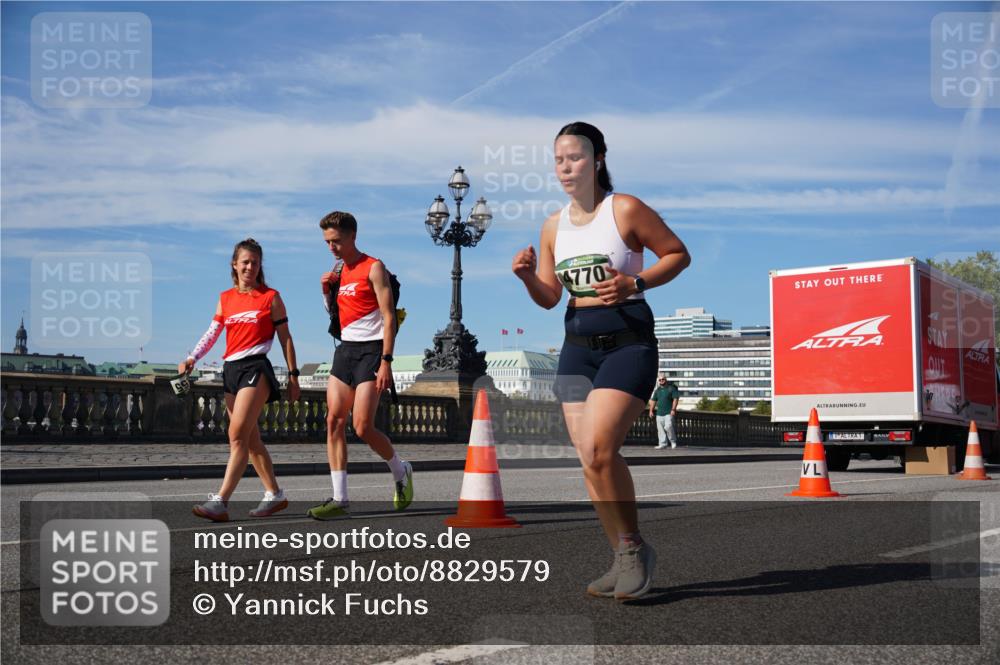 07.09.2025 - BARMER Alsterlauf Yannick Fuchs http://msf.ph/oto/8829579 07.09.2025 10:30:37 Laufen 4770 meine-sportfotos.de