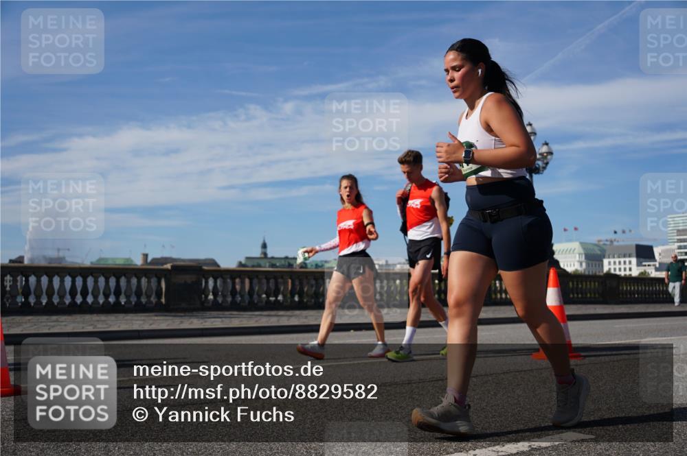 07.09.2025 - BARMER Alsterlauf Yannick Fuchs http://msf.ph/oto/8829582 07.09.2025 10:30:37 Laufen  meine-sportfotos.de