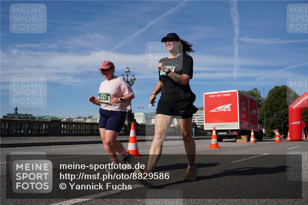 07.09.2025 - BARMER Alsterlauf Yannick Fuchs http://msf.ph/oto/8829586 07.09.2025 10:31:59 Laufen 3338 meine-sportfotos.de
