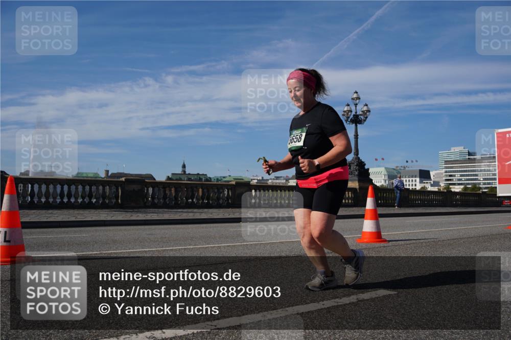 07.09.2025 - BARMER Alsterlauf Yannick Fuchs http://msf.ph/oto/8829603 07.09.2025 10:32:30 Laufen 5658 meine-sportfotos.de