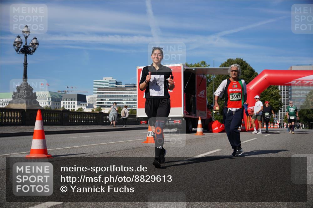 07.09.2025 - BARMER Alsterlauf Yannick Fuchs http://msf.ph/oto/8829613 07.09.2025 10:33:54 Laufen 444, 3897 meine-sportfotos.de