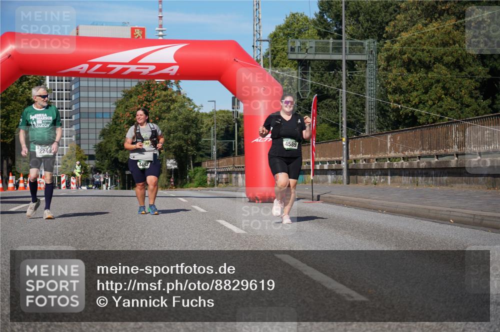 07.09.2025 - BARMER Alsterlauf Yannick Fuchs http://msf.ph/oto/8829619 07.09.2025 10:33:58 Laufen 2249, 4452, 4589 meine-sportfotos.de