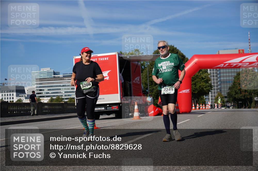 07.09.2025 - BARMER Alsterlauf Yannick Fuchs http://msf.ph/oto/8829628 07.09.2025 10:34:02 Laufen 3209, 2249 meine-sportfotos.de