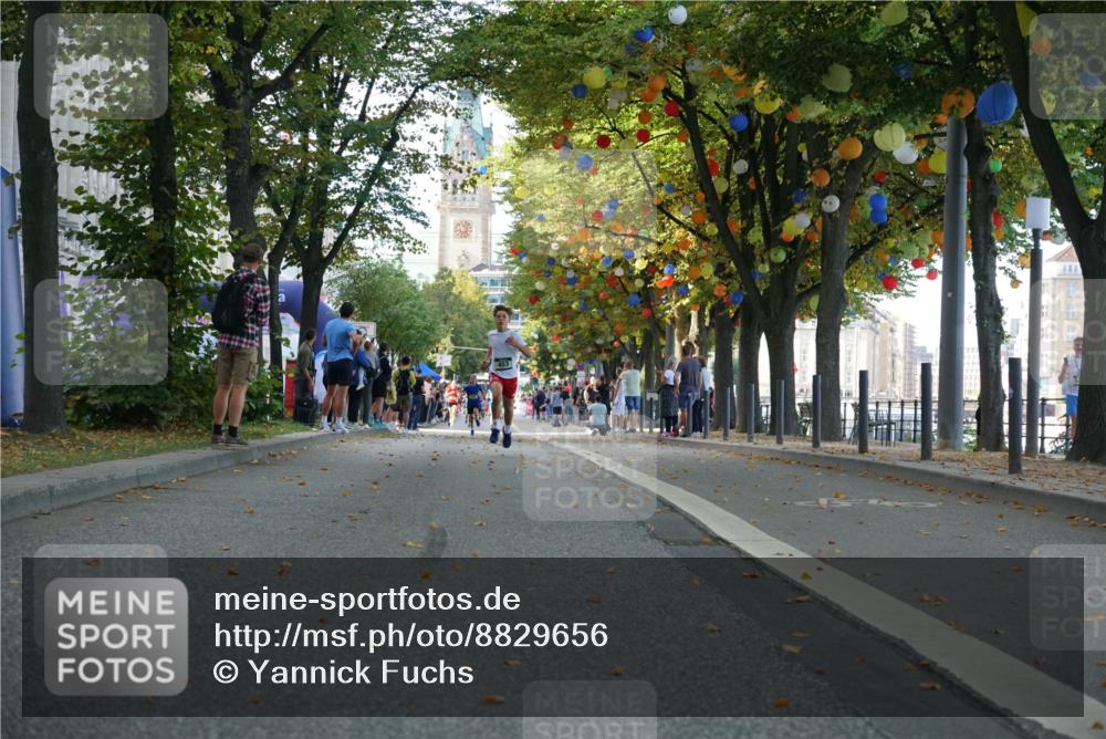 07.09.2025 - BARMER Alsterlauf Yannick Fuchs http://msf.ph/oto/8829656 07.09.2025 10:47:20 Laufen 453 meine-sportfotos.de