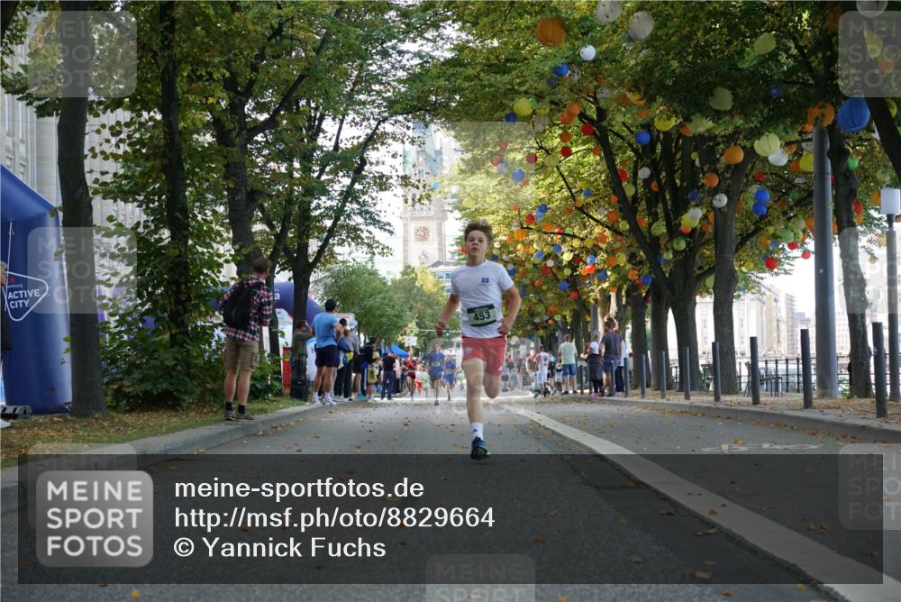 07.09.2025 - BARMER Alsterlauf Yannick Fuchs http://msf.ph/oto/8829664 07.09.2025 10:47:23 Laufen 453 meine-sportfotos.de