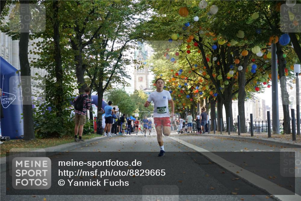 07.09.2025 - BARMER Alsterlauf Yannick Fuchs http://msf.ph/oto/8829665 07.09.2025 10:47:23 Laufen 453 meine-sportfotos.de
