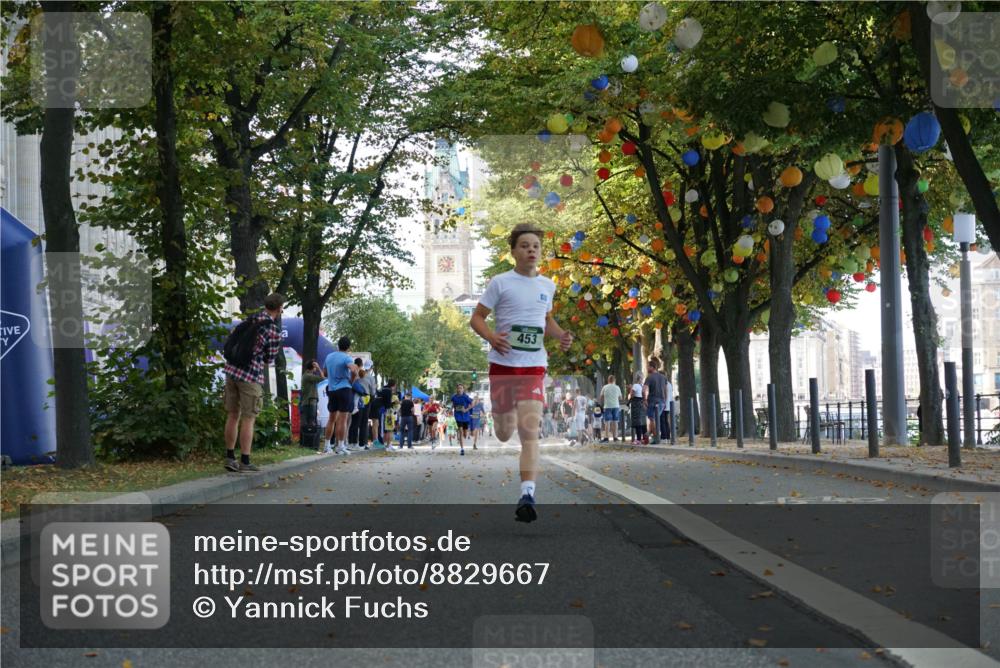 07.09.2025 - BARMER Alsterlauf Yannick Fuchs http://msf.ph/oto/8829667 07.09.2025 10:47:24 Laufen 453 meine-sportfotos.de