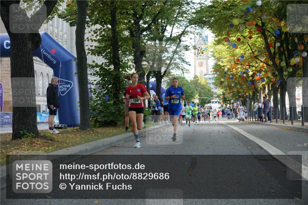 07.09.2025 - BARMER Alsterlauf Yannick Fuchs http://msf.ph/oto/8829686 07.09.2025 10:47:35 Laufen 180, 275 meine-sportfotos.de