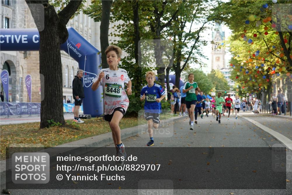 07.09.2025 - BARMER Alsterlauf Yannick Fuchs http://msf.ph/oto/8829707 07.09.2025 10:47:48 Laufen 6, 8448, 260, 451 meine-sportfotos.de
