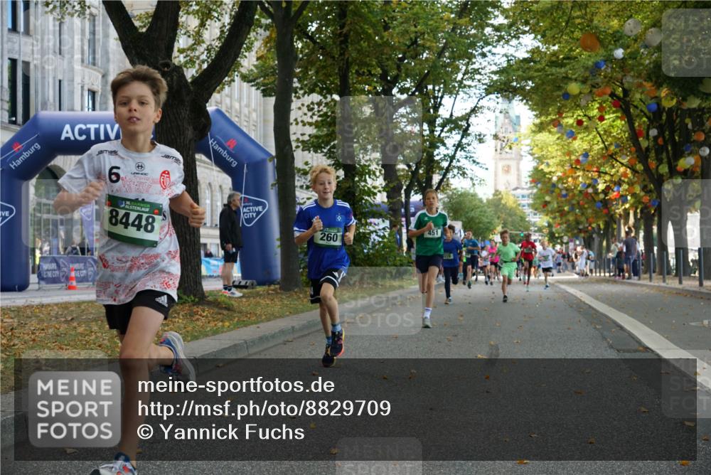 07.09.2025 - BARMER Alsterlauf Yannick Fuchs http://msf.ph/oto/8829709 07.09.2025 10:47:48 Laufen 6, 8448, 451, 260, 10 meine-sportfotos.de